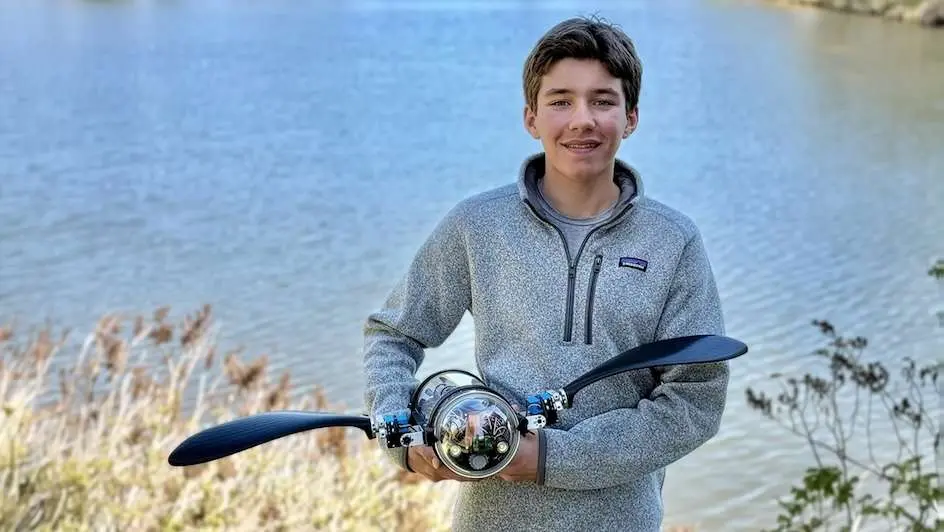 High Schooler Builds Underwater Eco-Detector